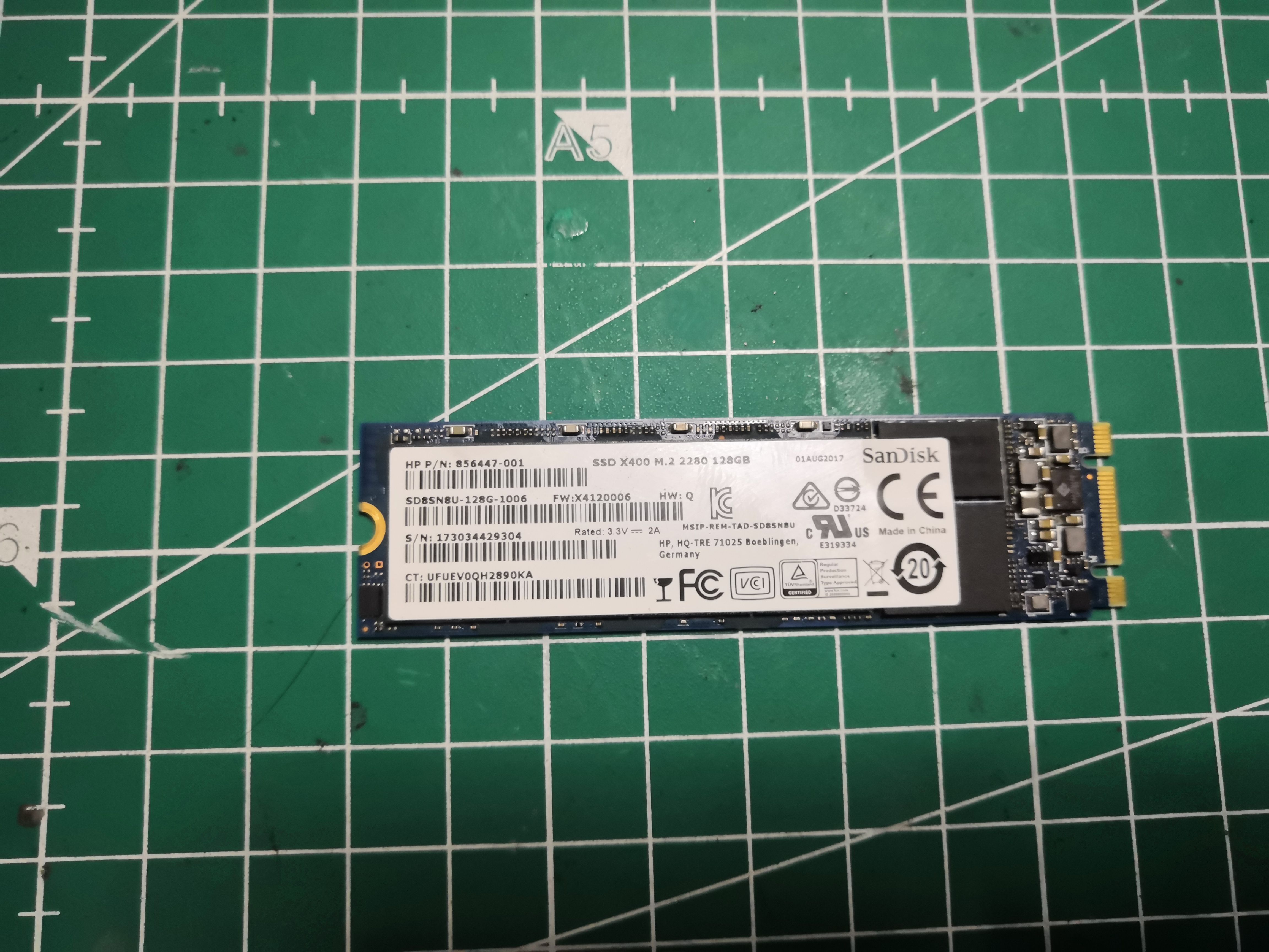 SanDisk X400 M.2 2280 128GB — un SSD SATA en robe M.2